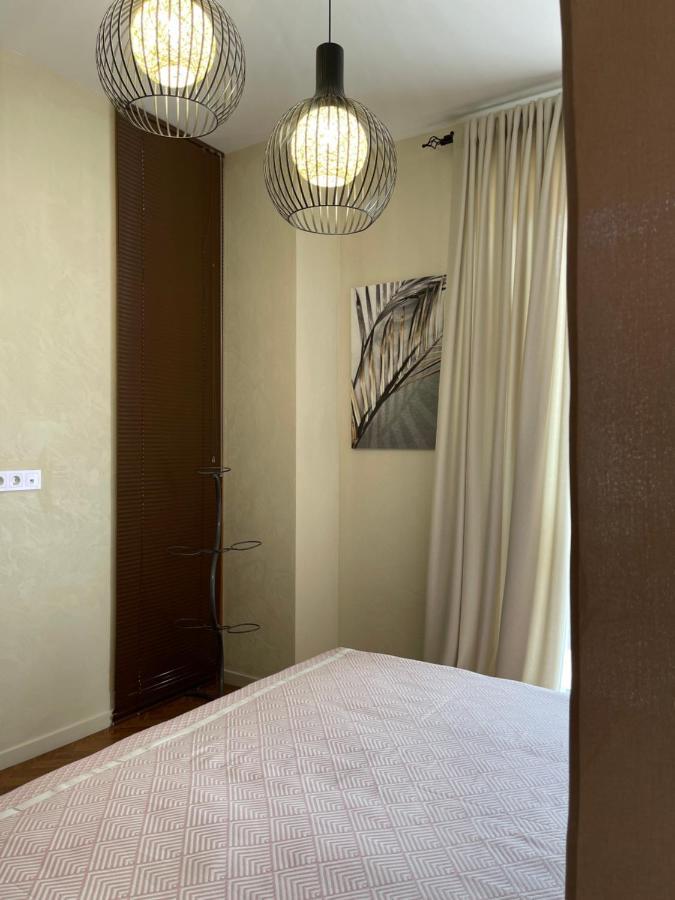 Апартаменты В Esentai City Almaty Bagian luar foto
